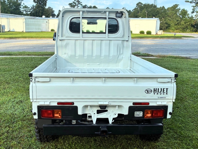 Daihatsu Hijet Regular Cab 4x4 Mini Truck